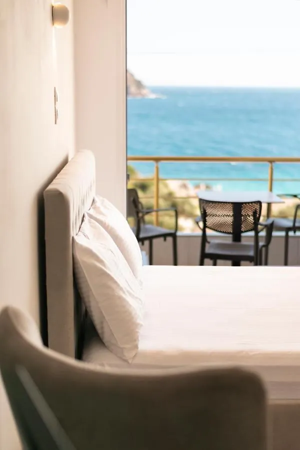 Hotel Ionio Rooms I Himare